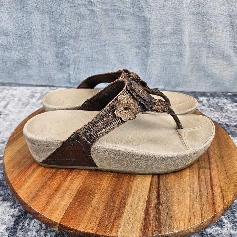 Fitflop Women's Flower Sandal Size 7 Brown Leather Wedge Platform Thong Floral